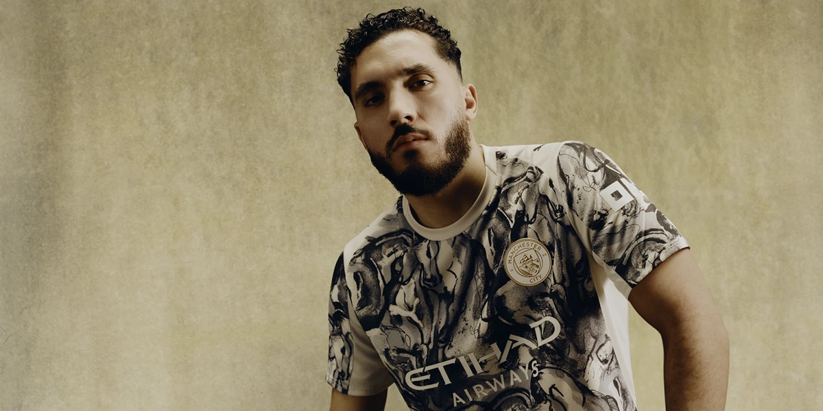 Manchester City Rayakan Tahun Baru Imlek dengan Jersey Edisi Khusus